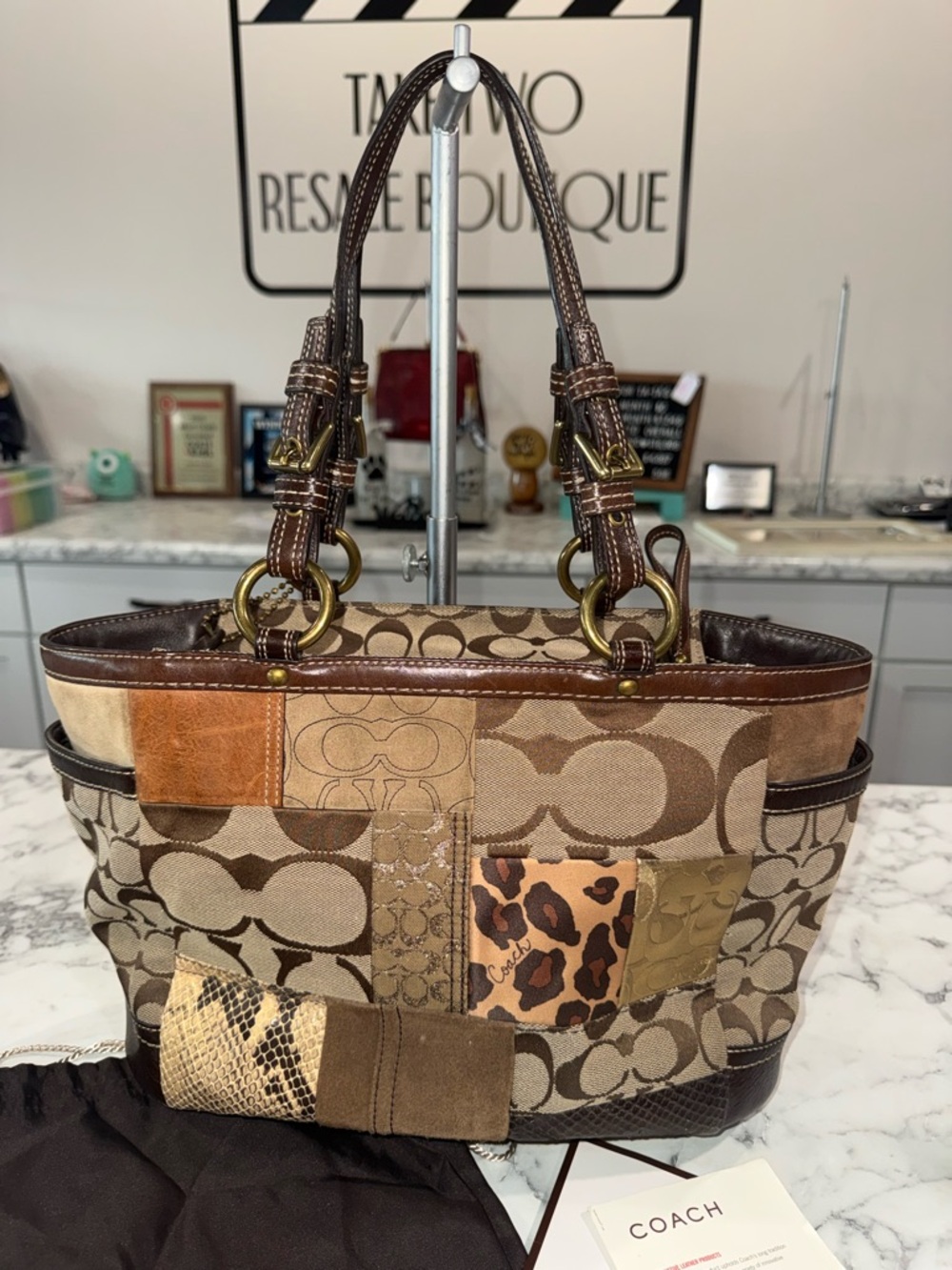 Coach Signature Patchwork Limited Edition Purse Bag  Leopard VTG Y2K - Picture 4 of 10